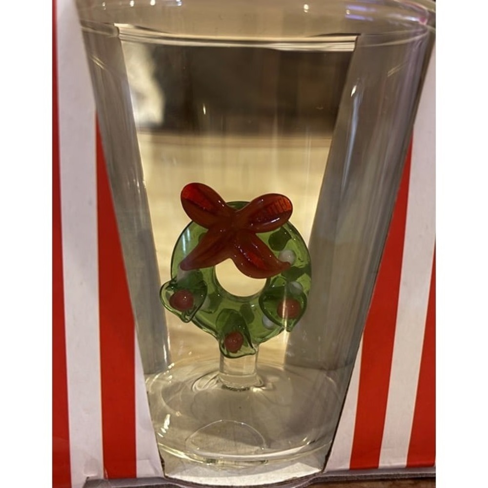 Set of 4 Christmas Holiday Icon Shot Glasses Festive 3D Glass Figurine Barware - Picture 6 of 6
